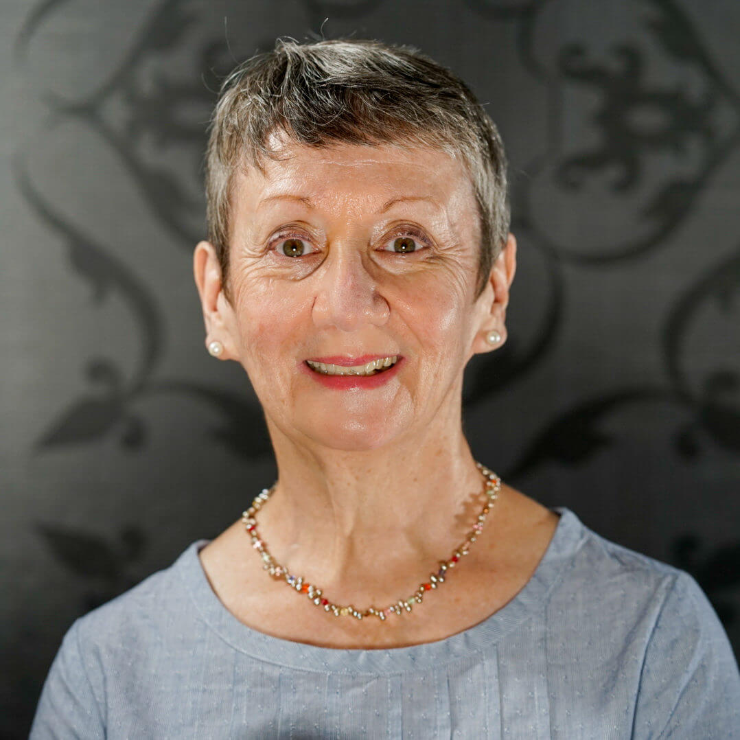 Mary Jo 